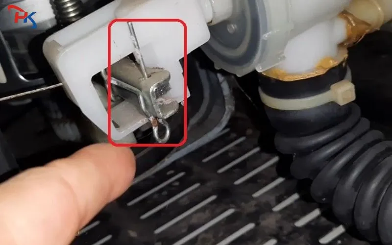 Cách Kiểm Tra Bơm Xả